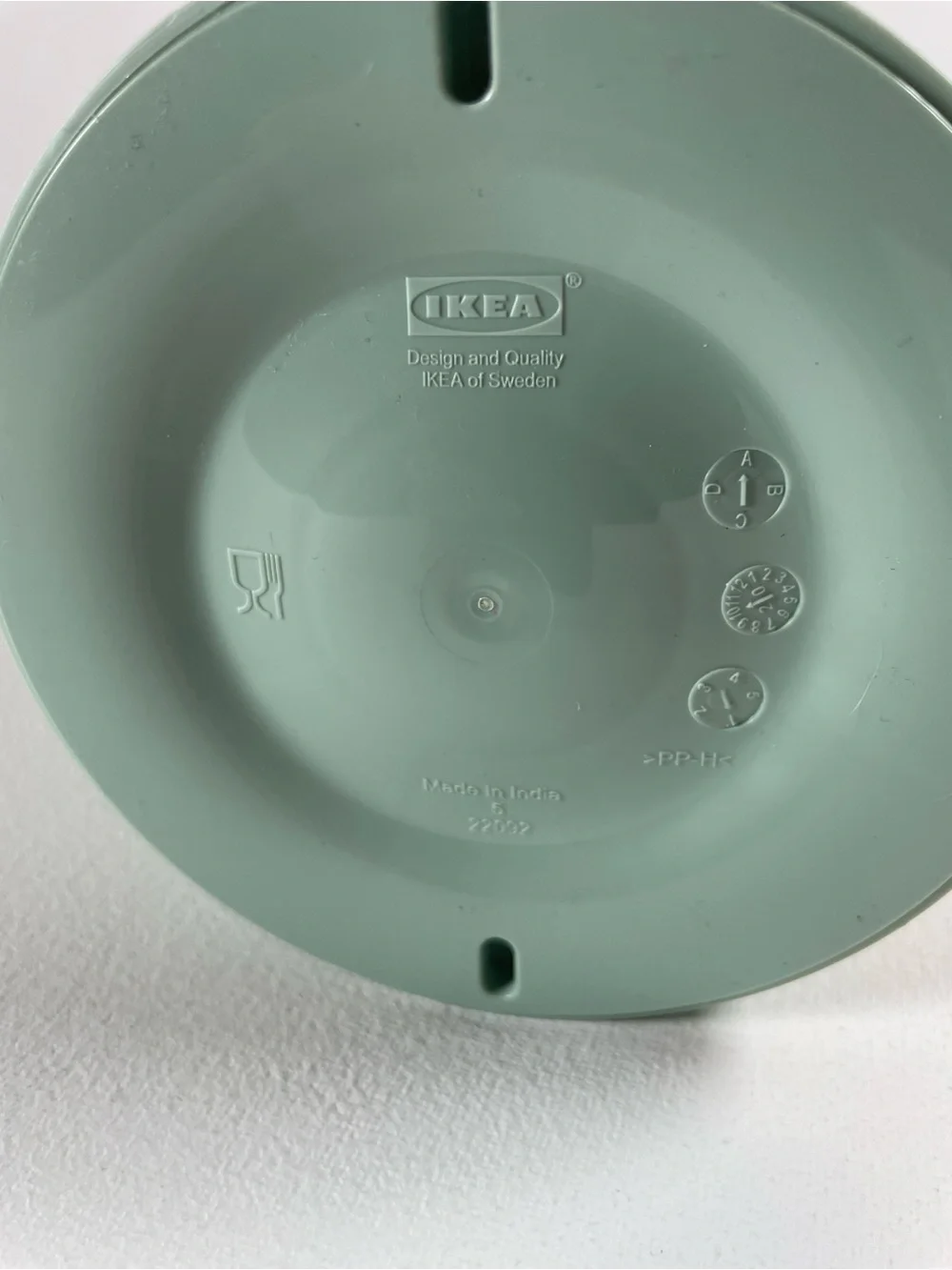 IKEA BEHOVD Vacuum Flask Thermos Carafe in Light Green - 34 oz